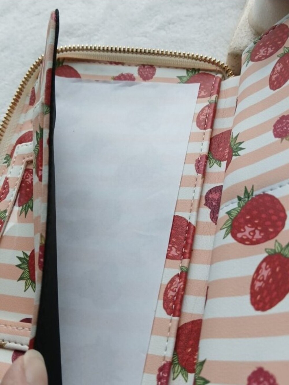 Betsey Johnson NWT Pink Strawberry Zip-Around Wallet MSRP$58 - Picture 7 of 11